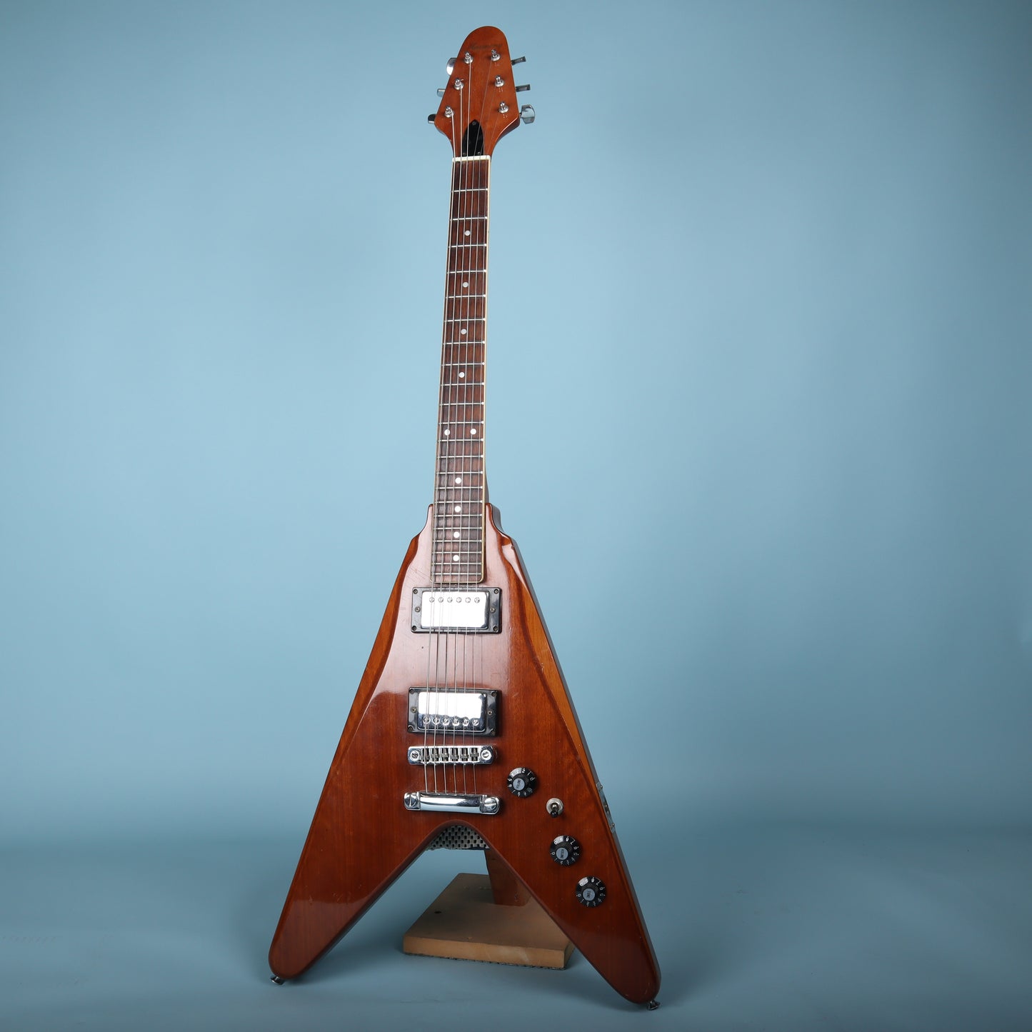 1971 Harmony Marquis V-Style Electric Guitar Natural V666