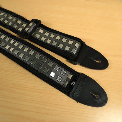 LM Studded Guitar Strap Black