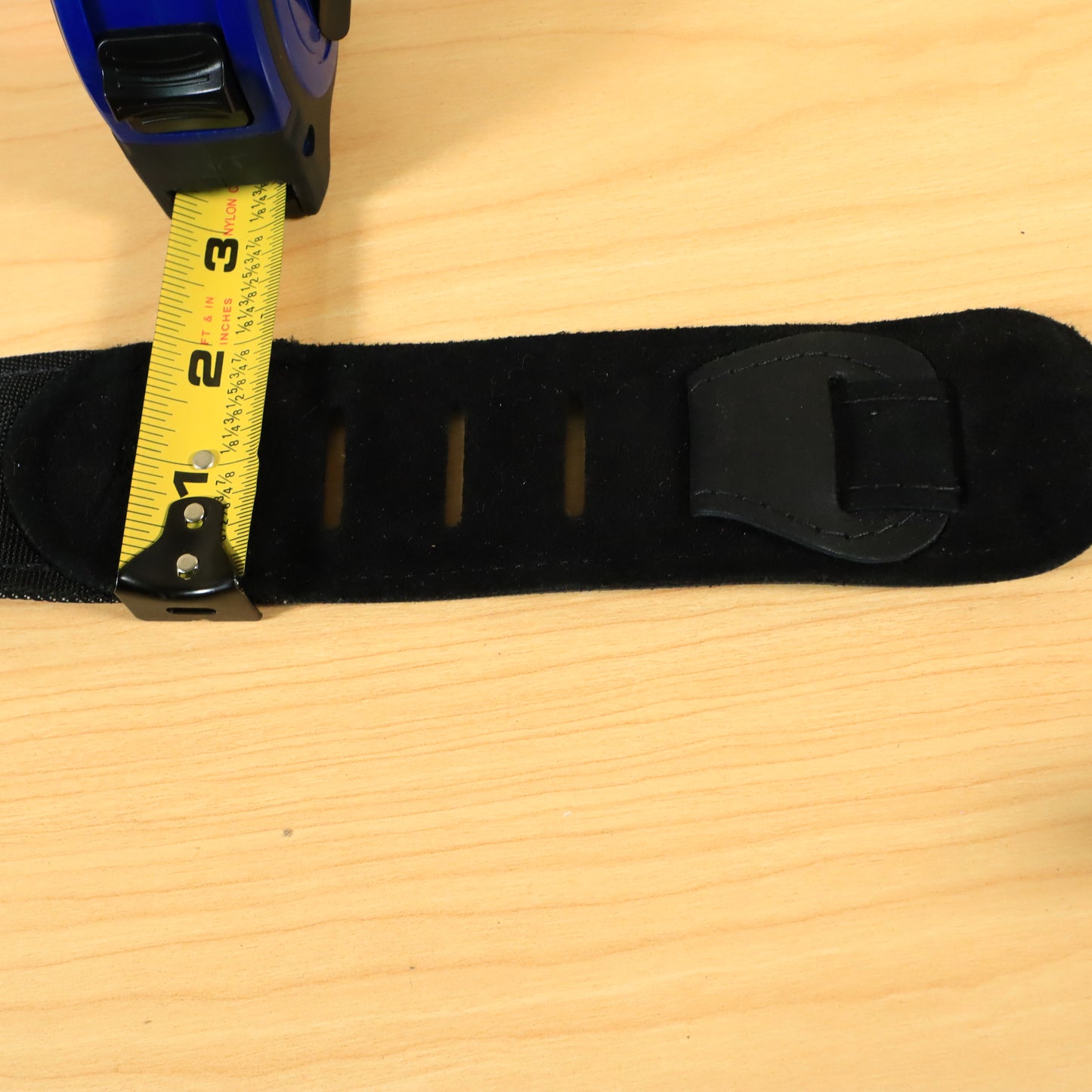 FENDER 2" RED PAISLEY DENIM GUITAR STRAP 099-0609-003 MADE IN USA!