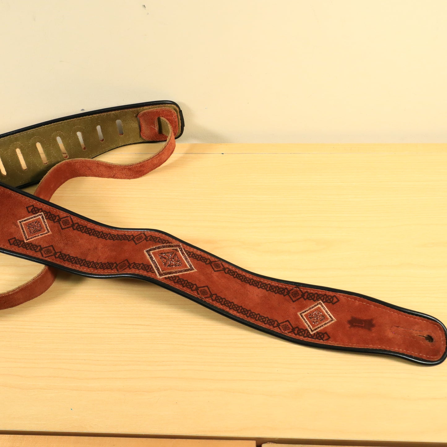 Levy's MSS3EP Embossed Suede Guitar Strap - Box Tribal