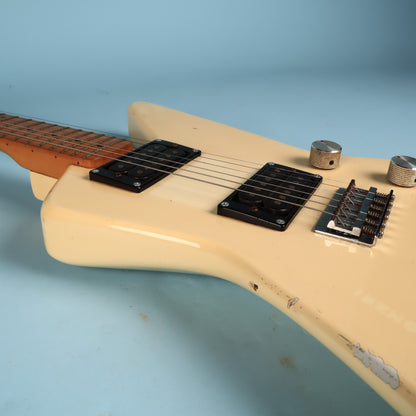Hondo Deluxe Series 780 Explorer White Electric Guitar