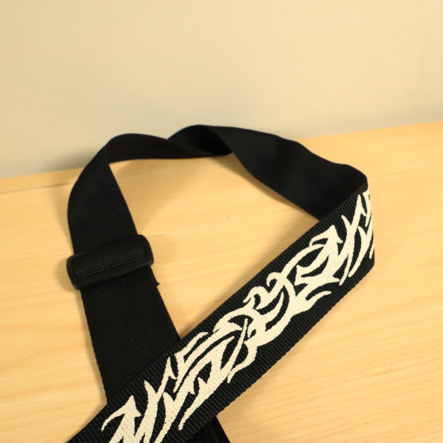 LM Tribal  Woven Leather Ends Art Guitar Strap