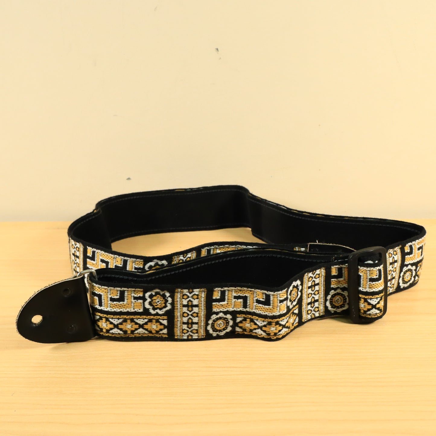 1980's Vintage Straps Unlimited Inc. USA Woven Guitar/Bass Strap