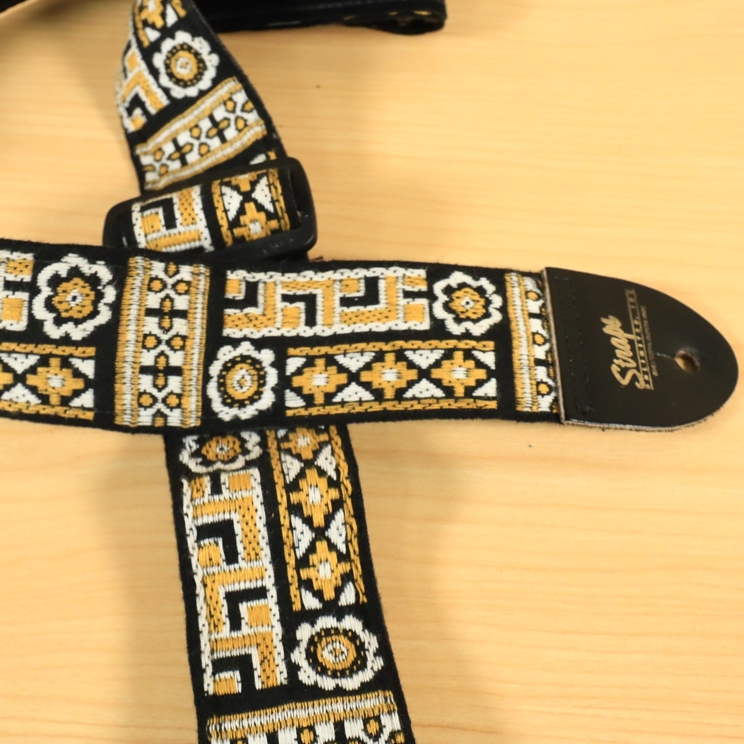 1980's Vintage Straps Unlimited Inc. USA Woven Guitar/Bass Strap