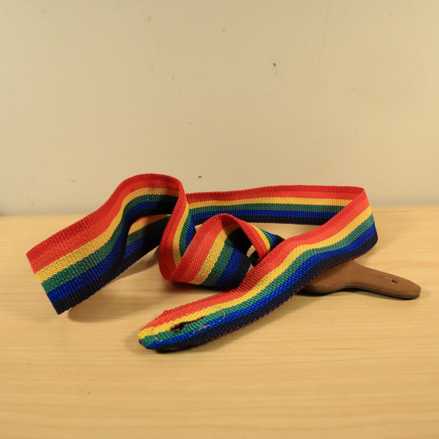 Vtg Doctor Song by Silver Eagle Rainbow Guitar Strap Made in USA