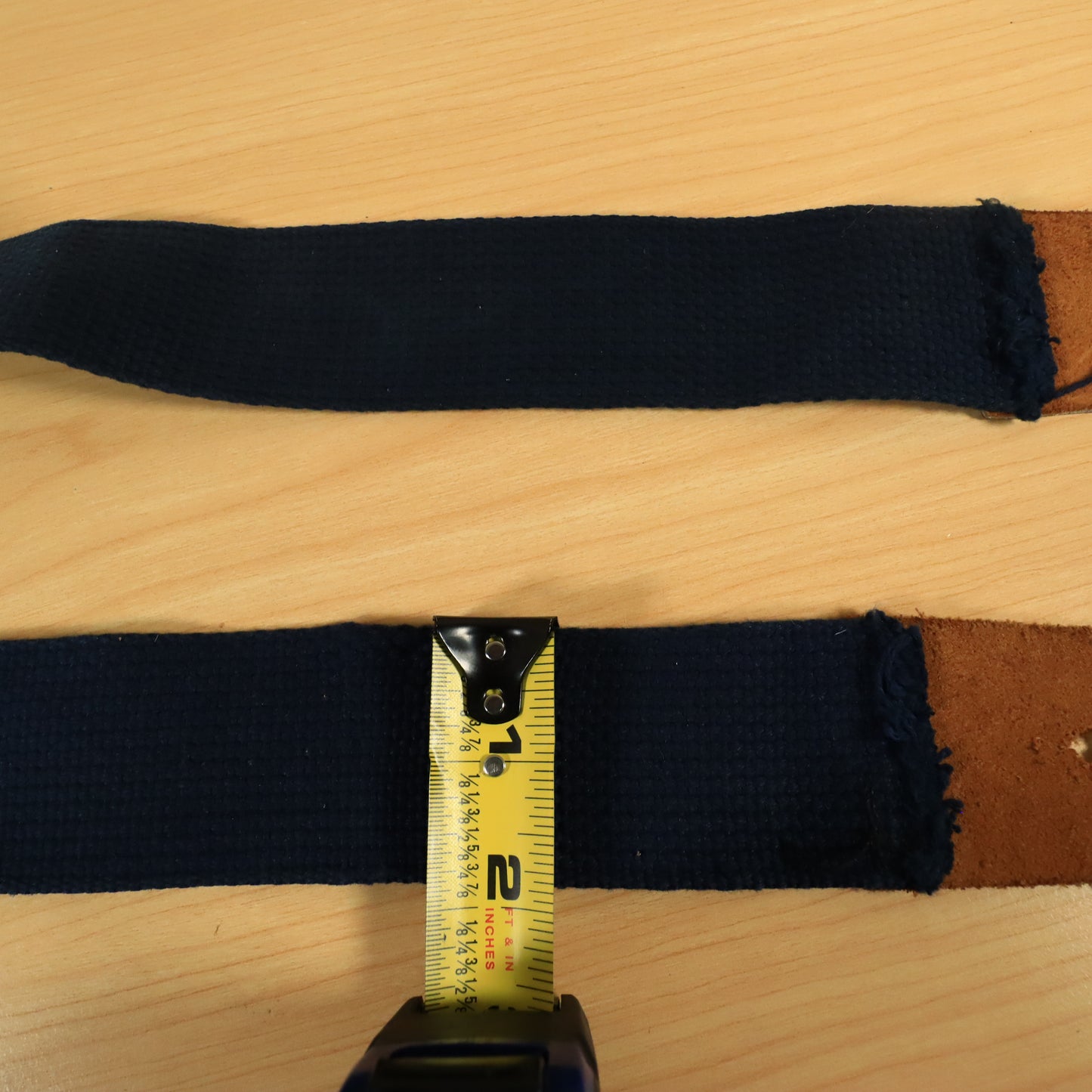 1980's Straps Unlimited Inc. USA Leather Guitar Strap Dark Blue
