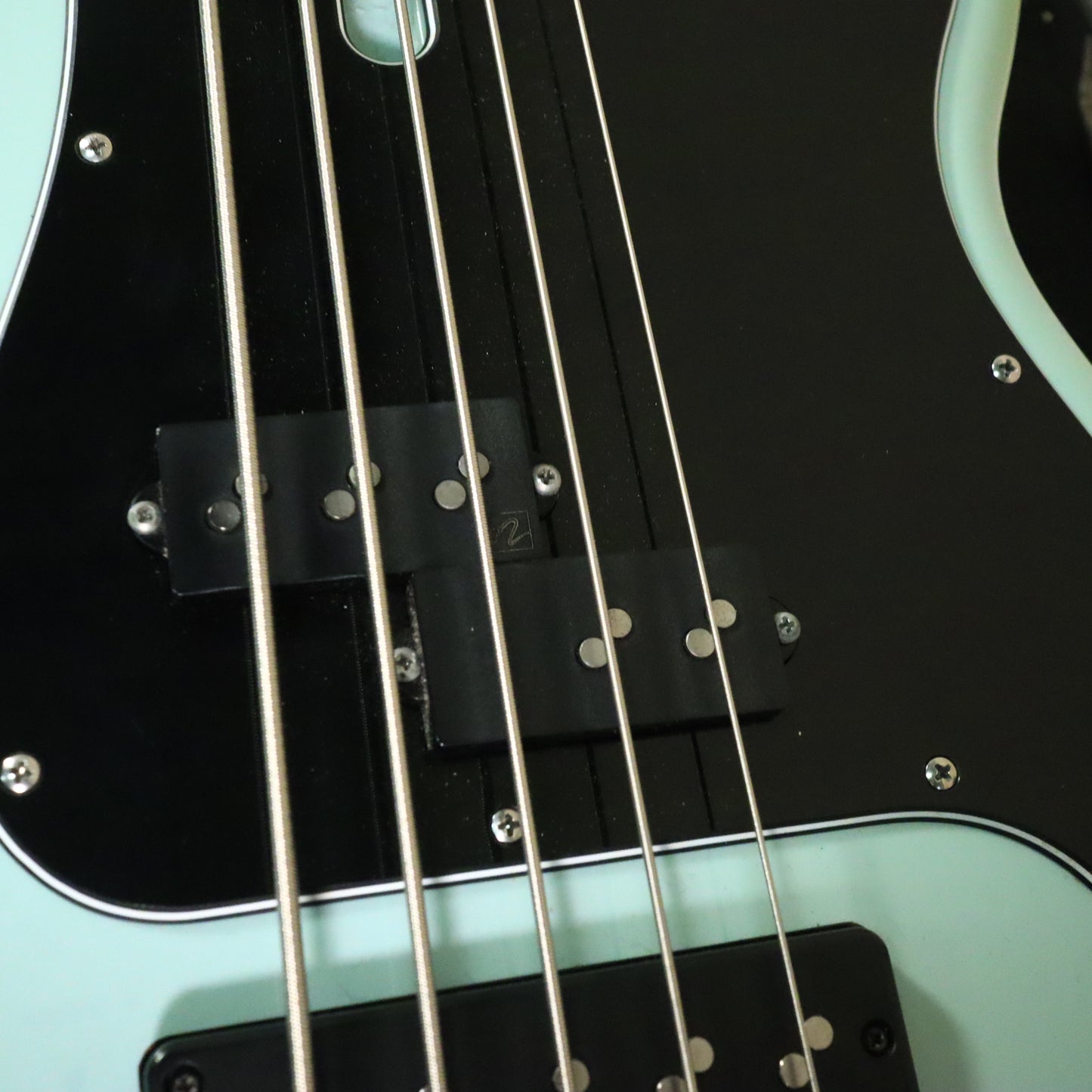 Nordstrand Audio Nordy 5 String Bass Guitar - Blue