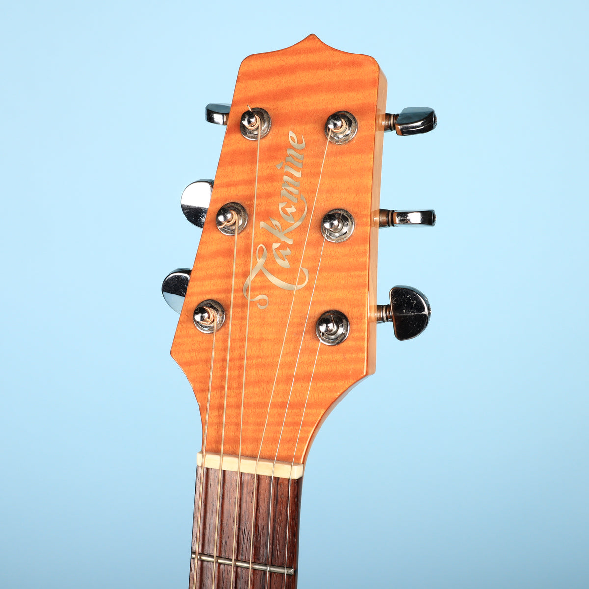 Guitarra acústica-eléctrica Takamine EF-350MC de abeto y arce de 1997