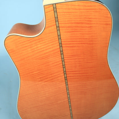 Guitarra acústica-eléctrica Takamine EF-350MC de abeto y arce de 1997