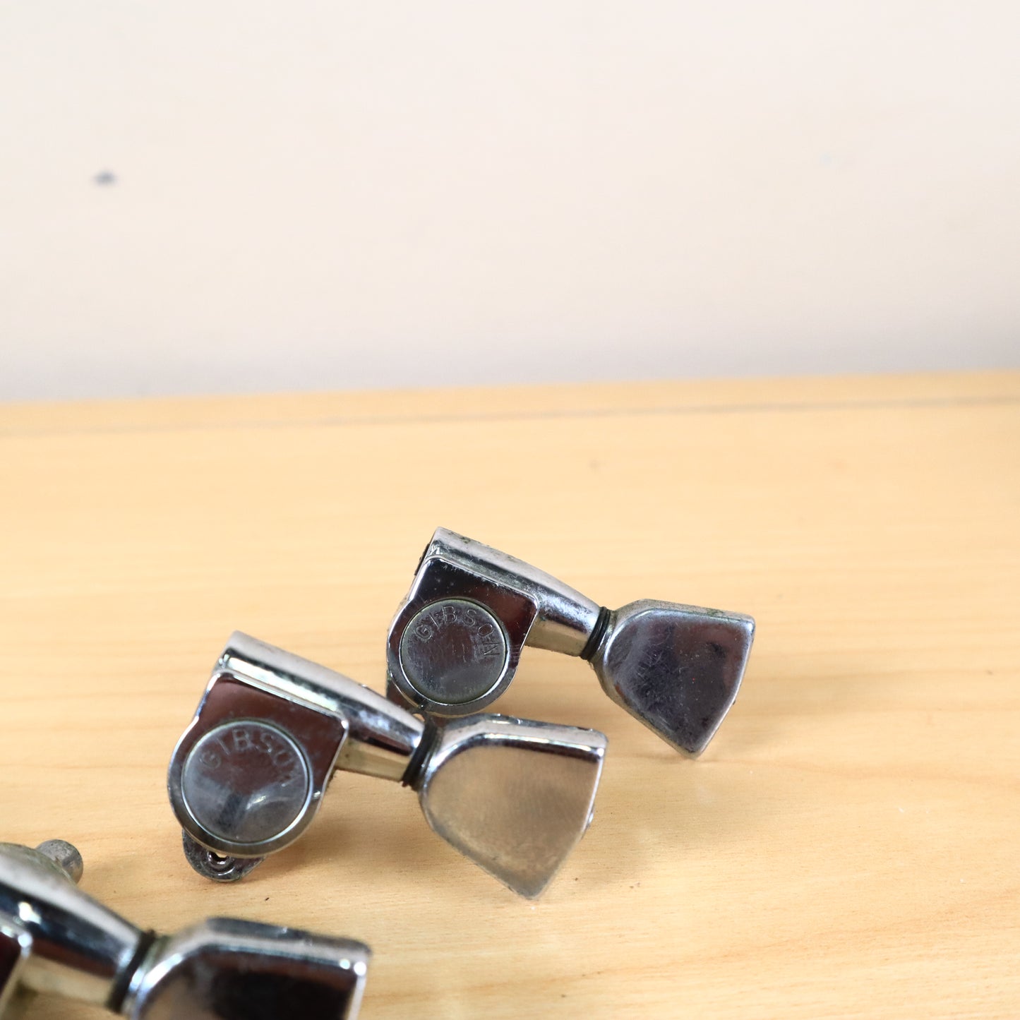 Vintage 1972 Gibson Embossed Logo Chrome Tuners Les Paul ES SG 1970's