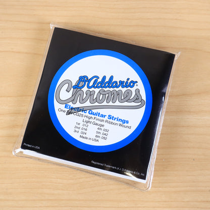 D'addario Chromes ECG25 High Finish Ribbon Wound Light 012-052 - Set
