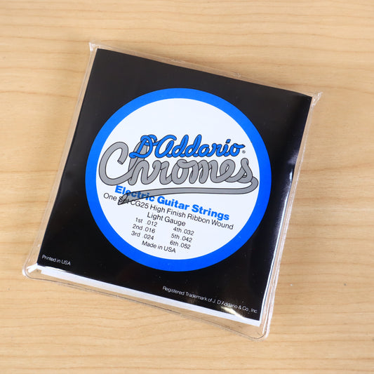 D'addario Chromes ECG25 High Finish Ribbon Wound Light 012-052 - Set