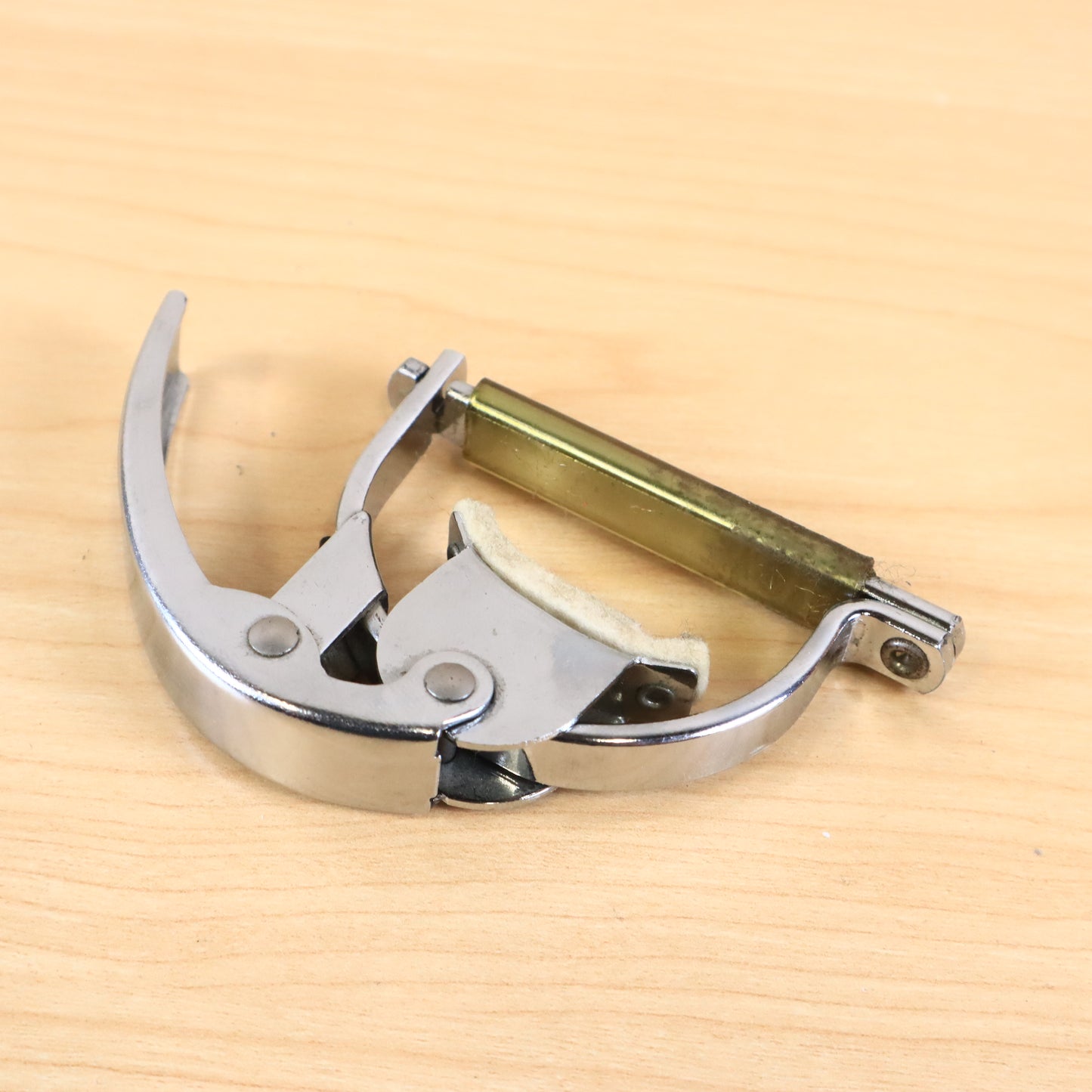 Vintage 1960s Hamilton USA Guitar Acoustic Electric Capo