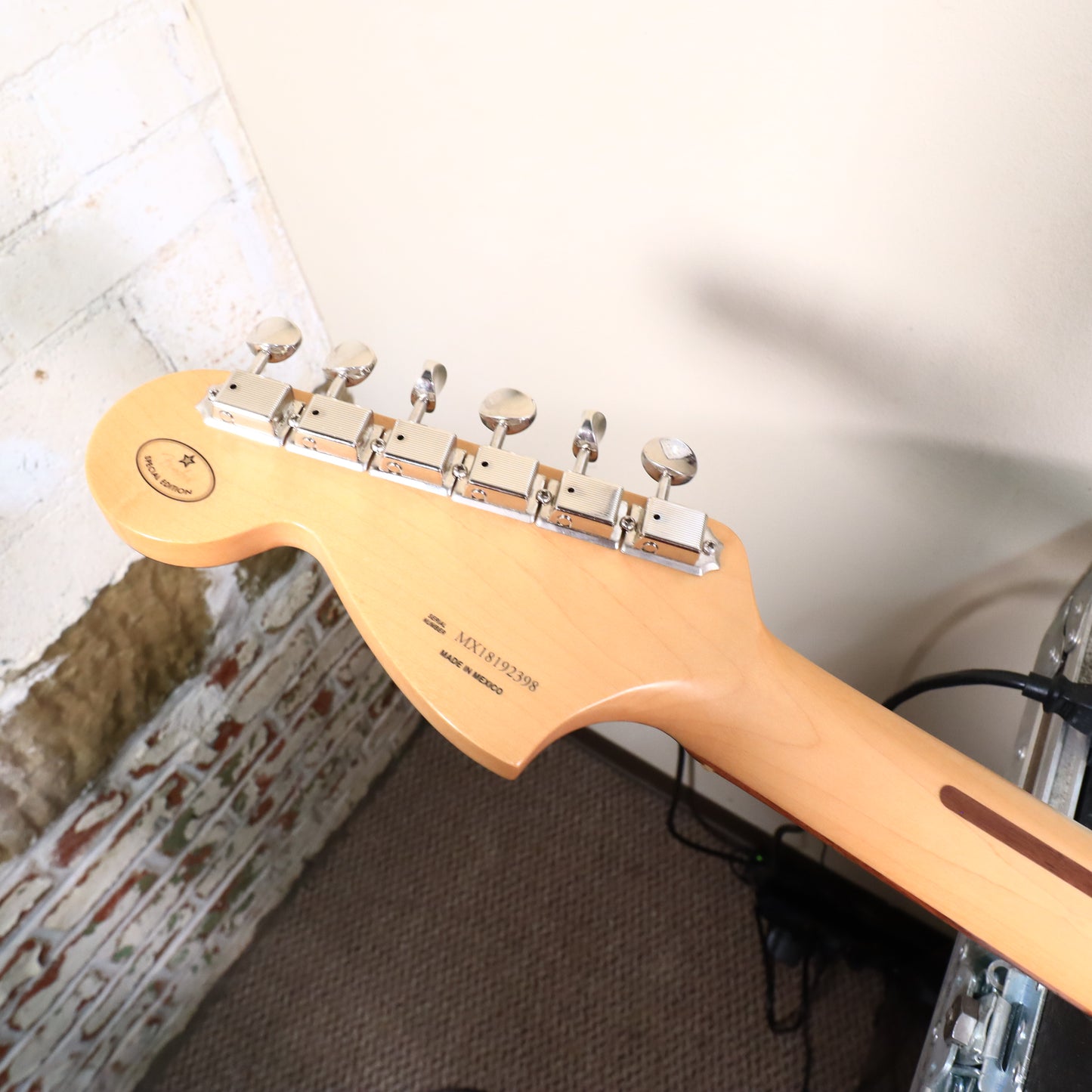 2018 MIM Fender Stratocaster Special Edition Blacktop HH