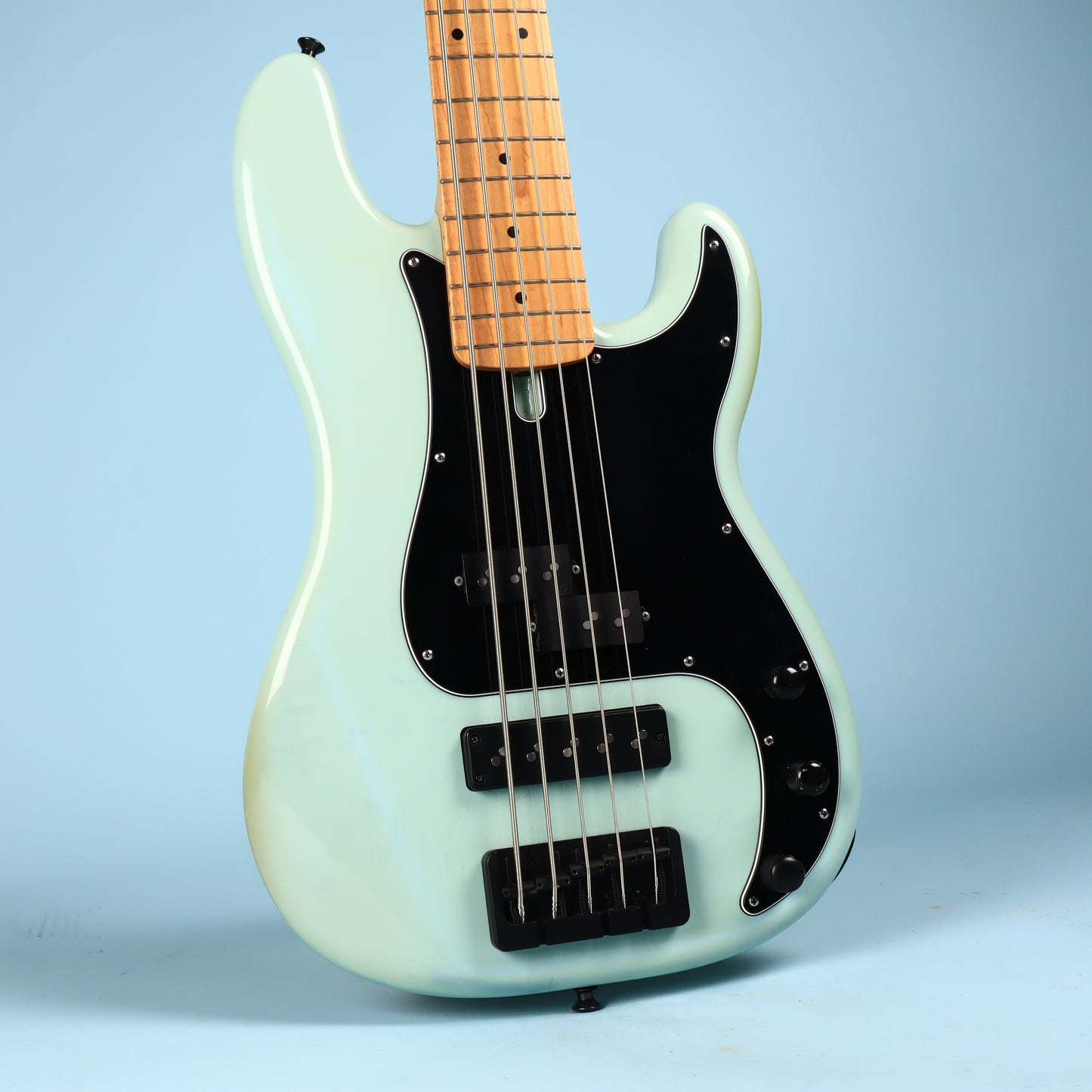 Nordstrand Audio Nordy 5 String Bass Guitar - Blue