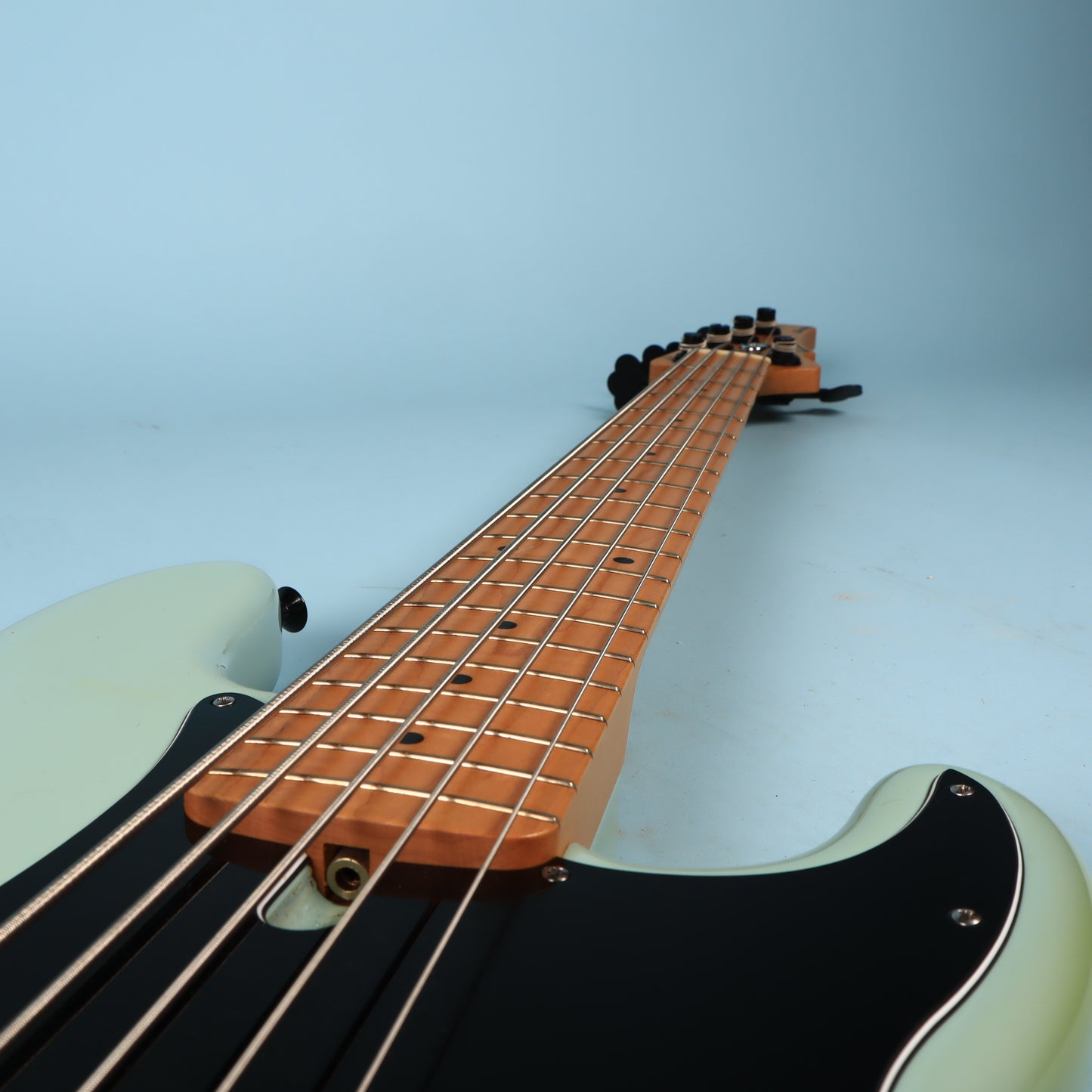 Nordstrand Audio Nordy 5 String Bass Guitar - Blue
