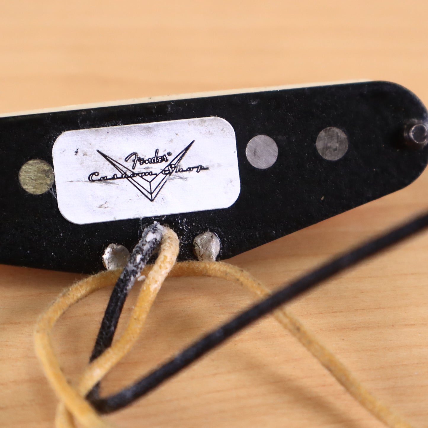 Fender Custom Shop Guitar Pickup Cream 6.53ohms Neck or Middle