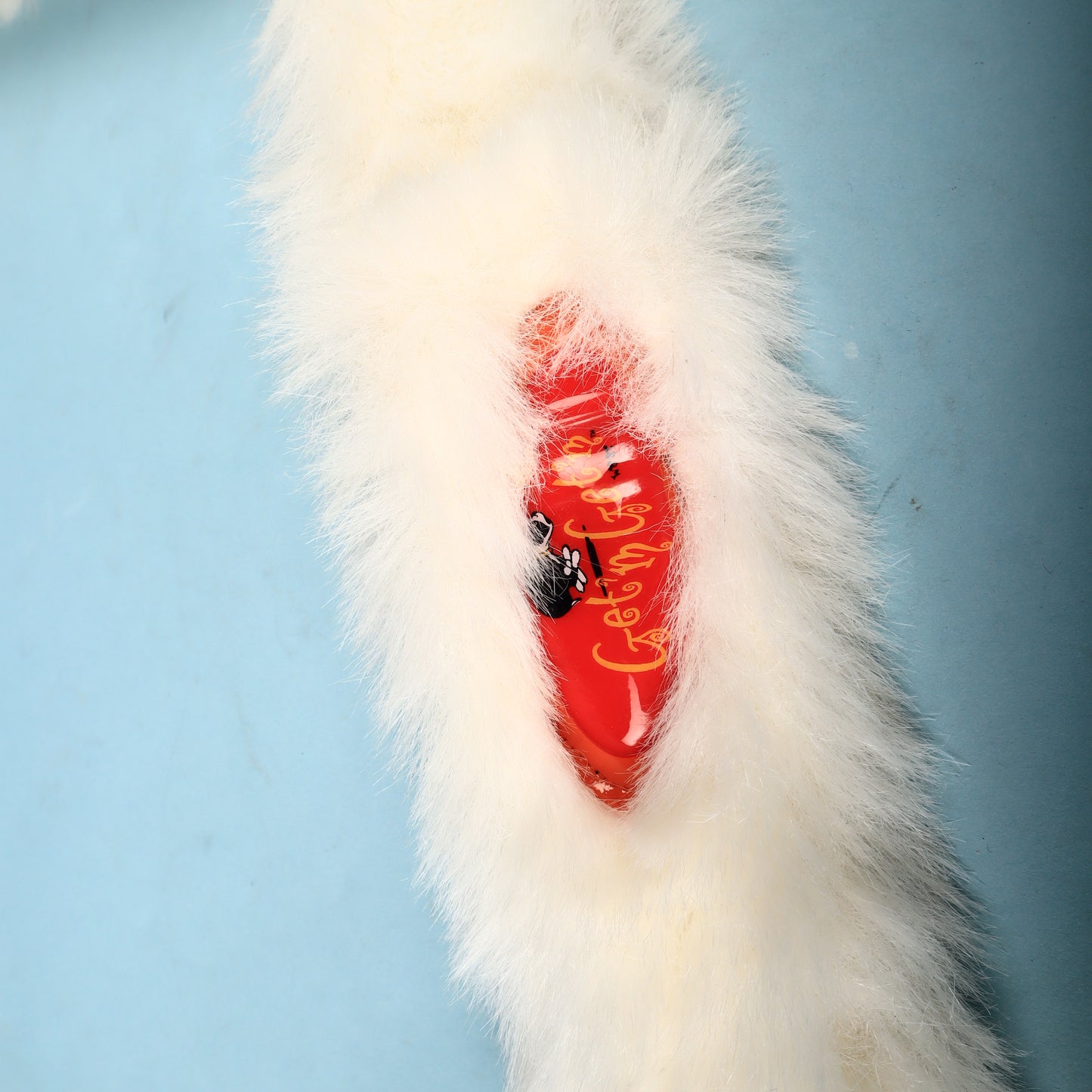Get'm Get'm Guitar Strap 2.5" White Faux Fur