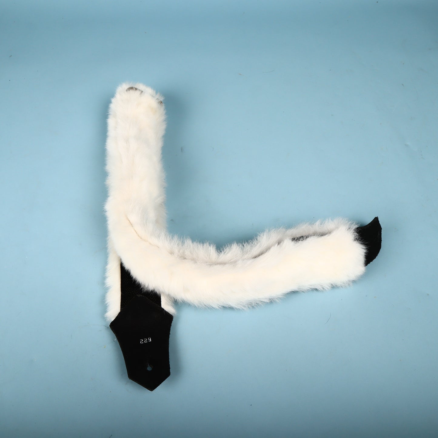 Get'm Get'm Guitar Strap 2.5" White Faux Fur