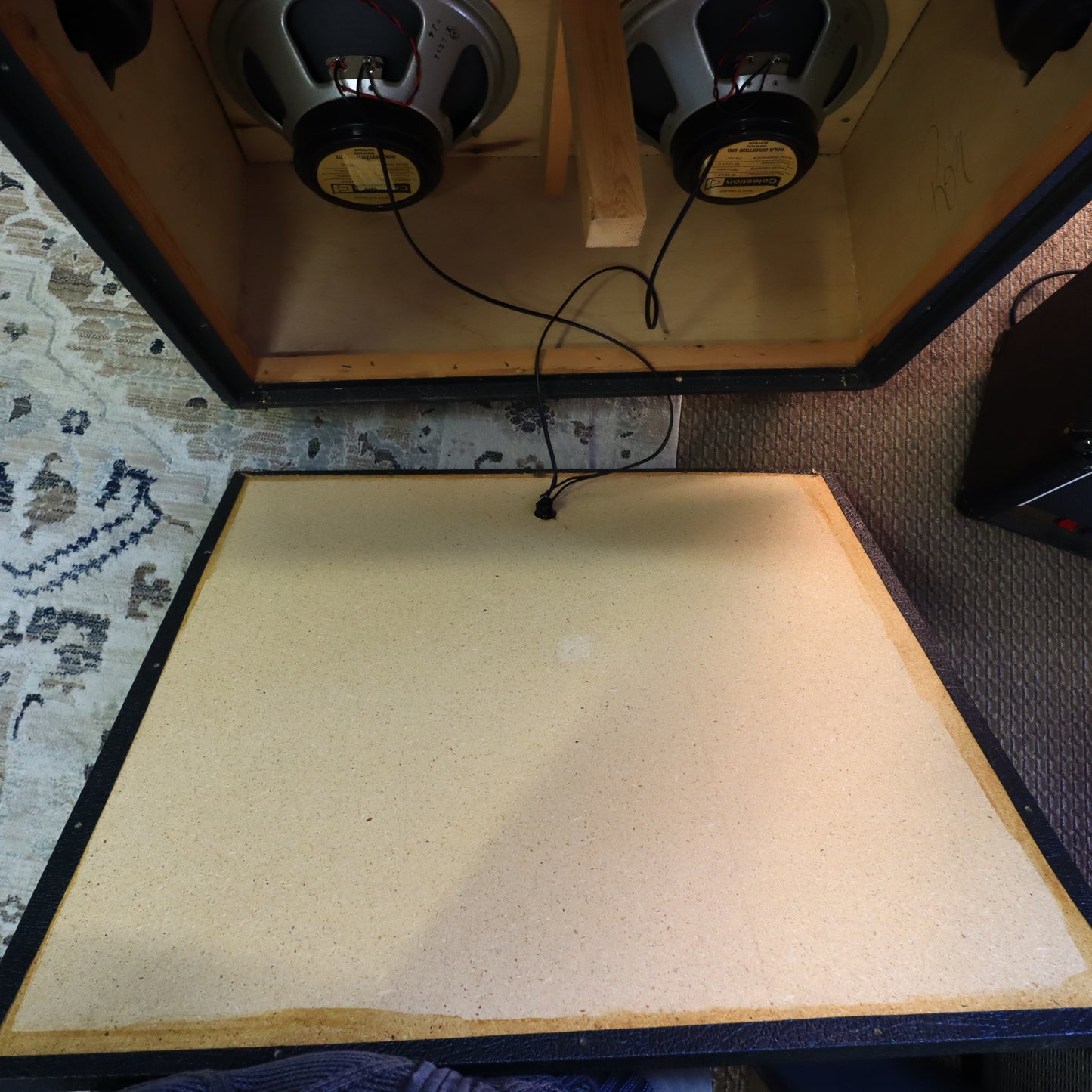 Vintage Marshall 4x12 1970s Rola Cabinet Slant Cab England