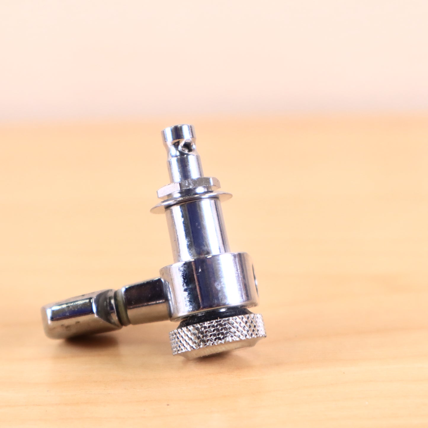 (1) Schaller Fender M6 Locking Pin Chrome Machine Head