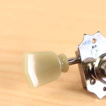 (1) Gibson Deluxe Guitar Tuner P. W. Chrome Bass Side