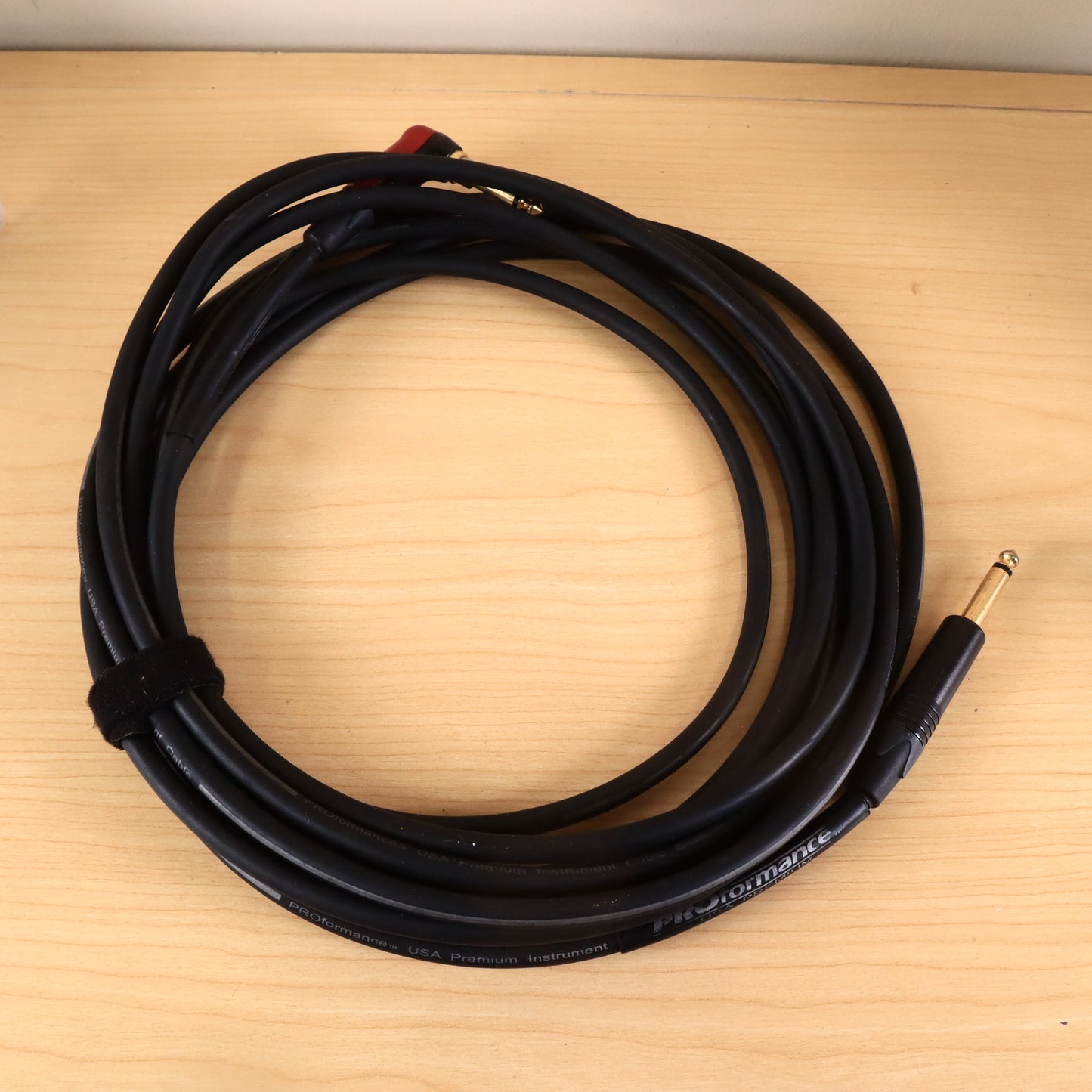 Neutrik 1/4" TS Angle Silent Plug PROformance USA 19Ft Guitar Cable
