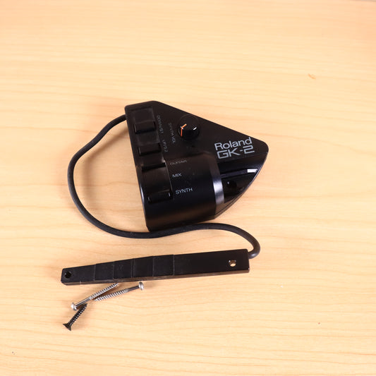 Roland GK-2A MIDI Guitar Pickup