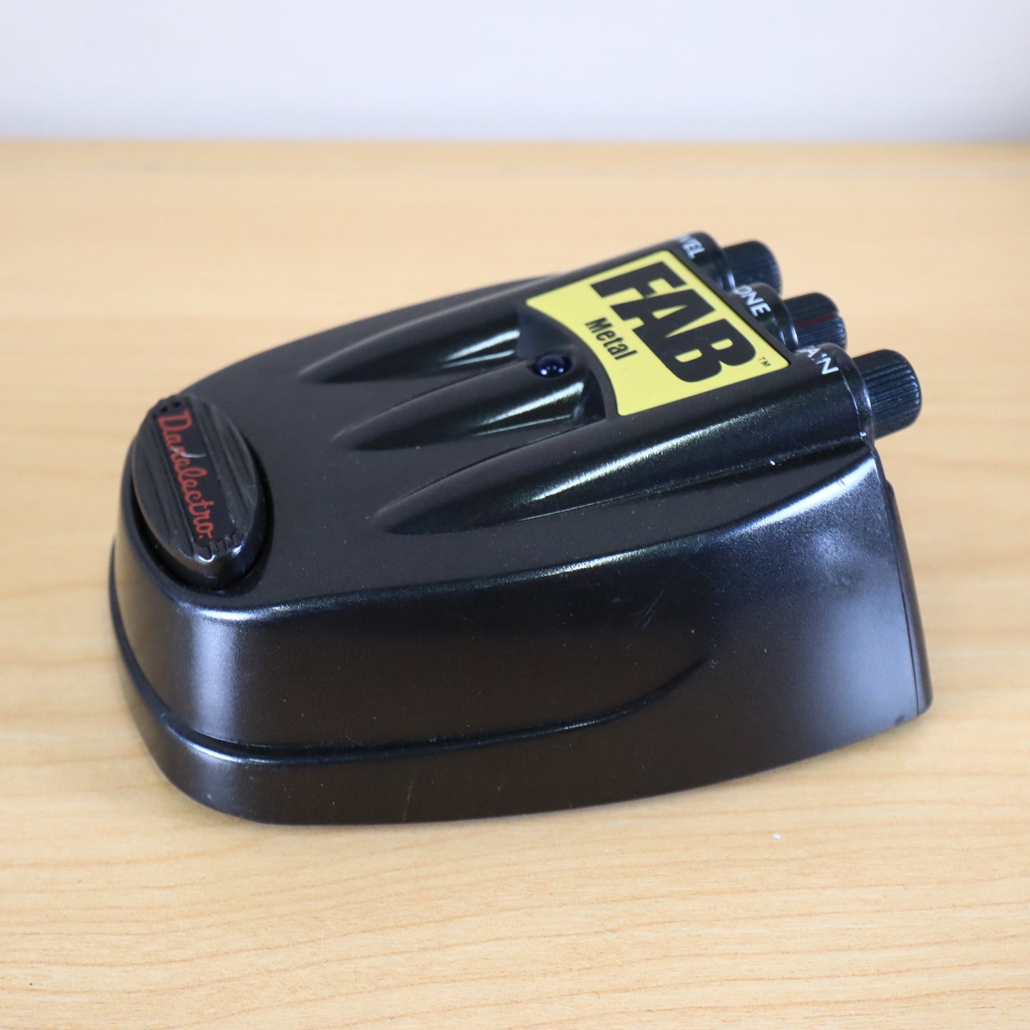 Danelectro D-3 Fab Metal Pedal in Black