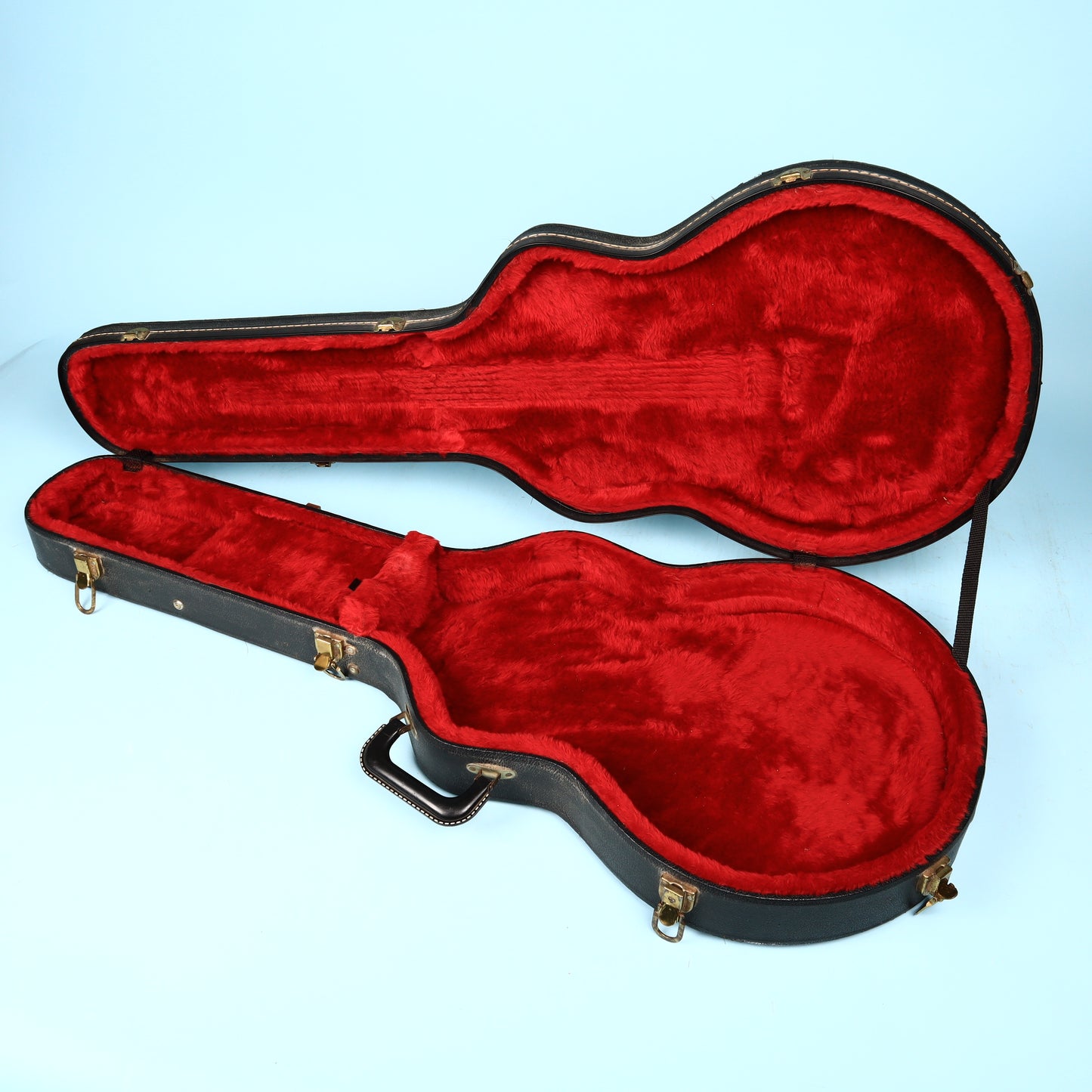 Gibson 1979-1980s Red Interior Gibson ES-335 Hardshell Case