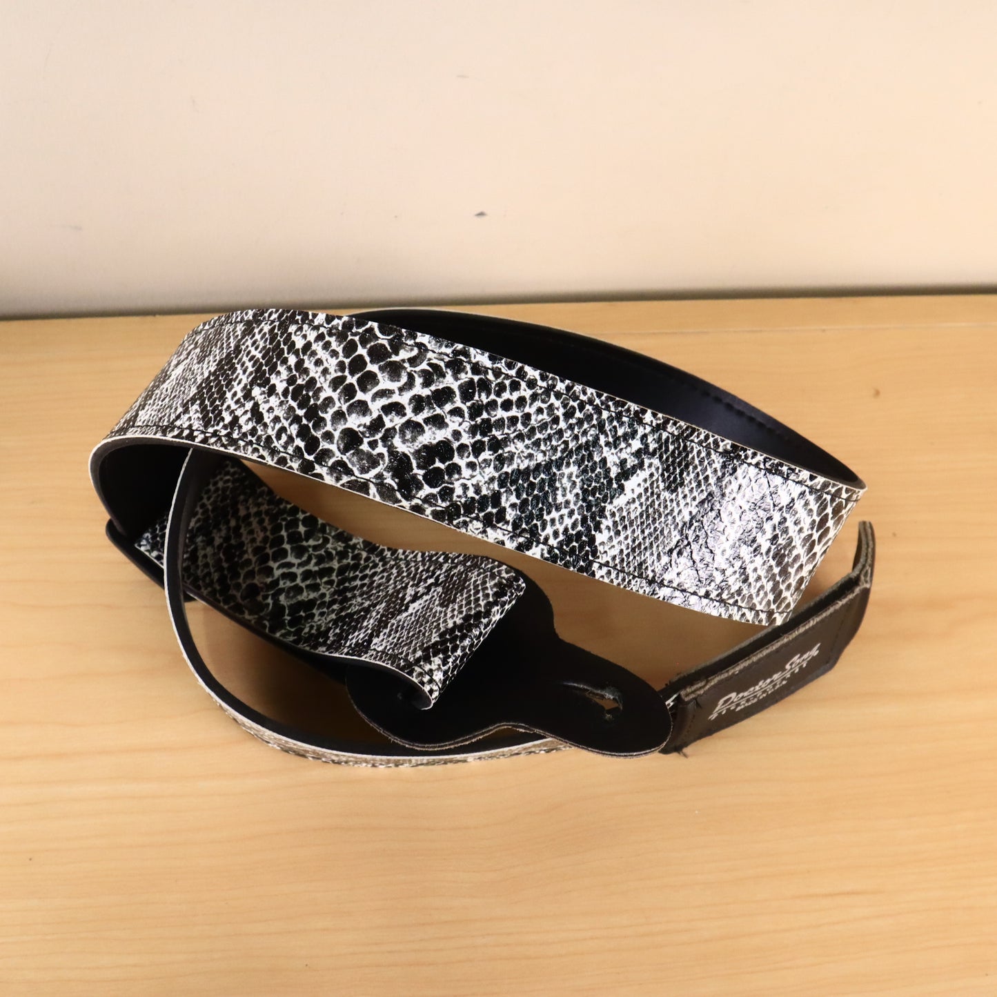1980s RARE Doctor Song Snake Skin Guitar Strap Excellent Condition