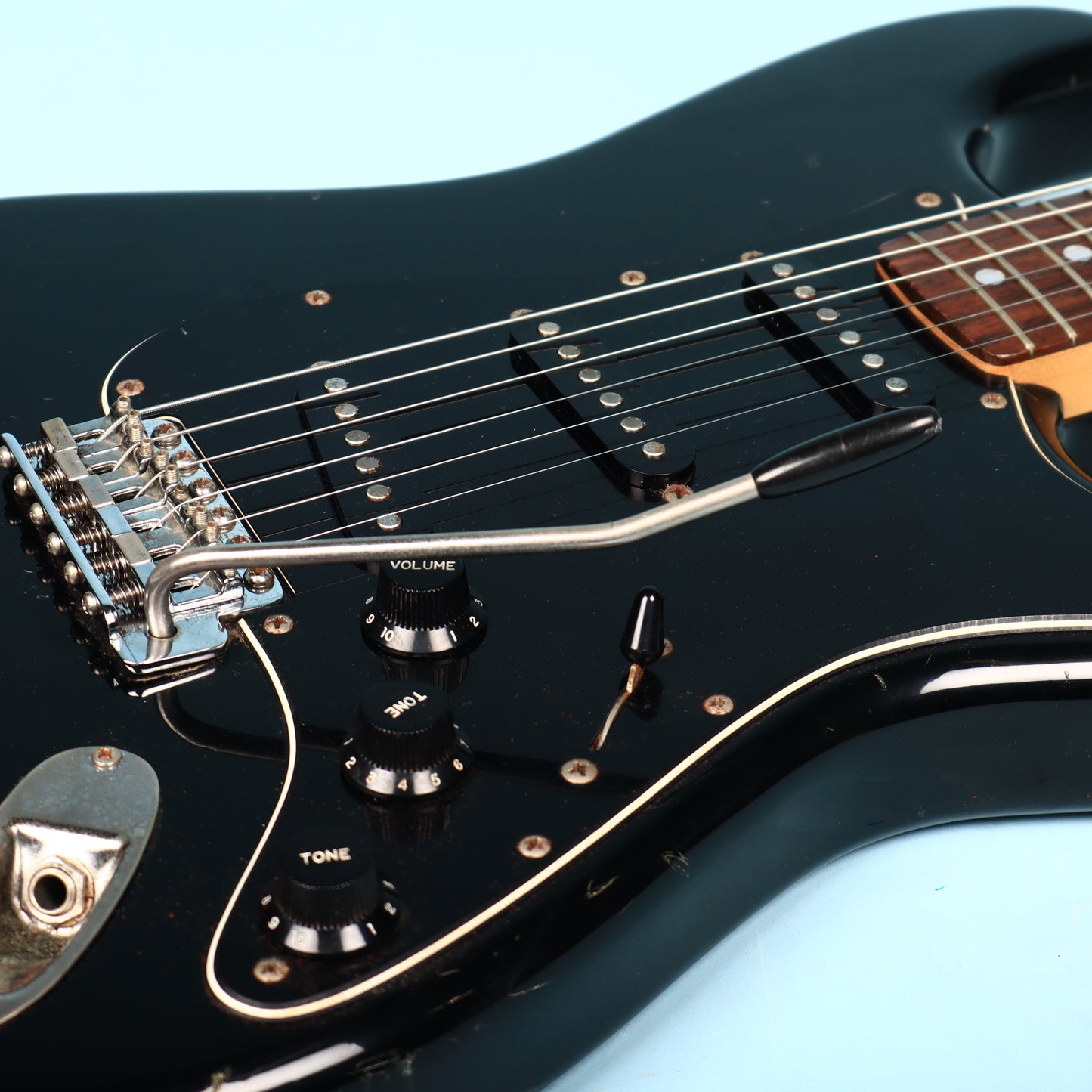 Squier by Fender '72 Reissue Stratocaster MIJ, Fujigen '83-'84 Black