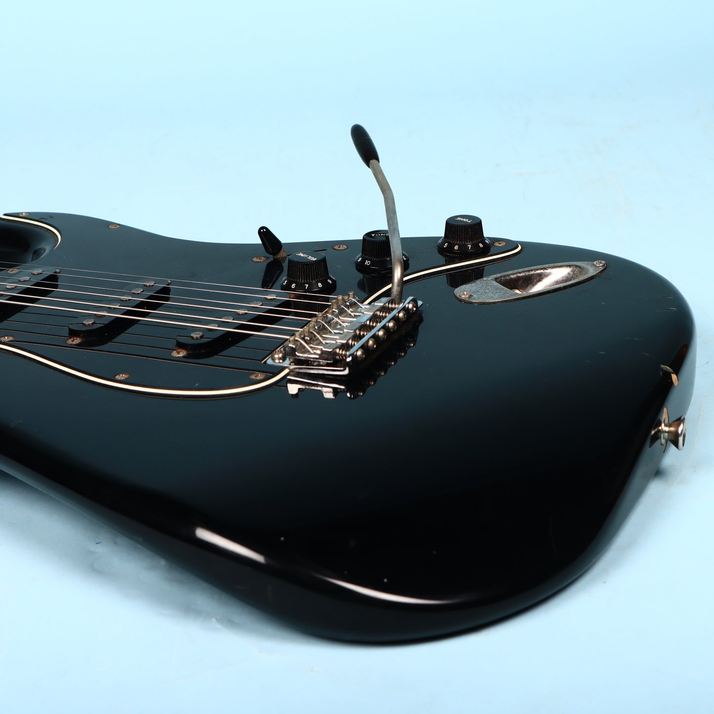 Squier by Fender '72 Reissue Stratocaster MIJ, Fujigen '83-'84 Black
