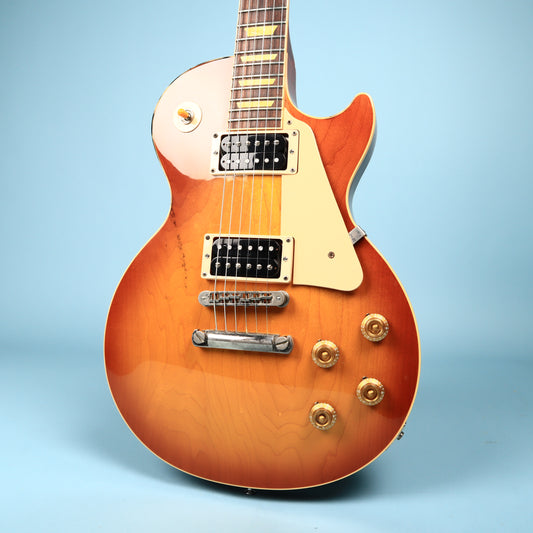 2004 Gibson Les Paul Classic Electric Guitar Honey Burst