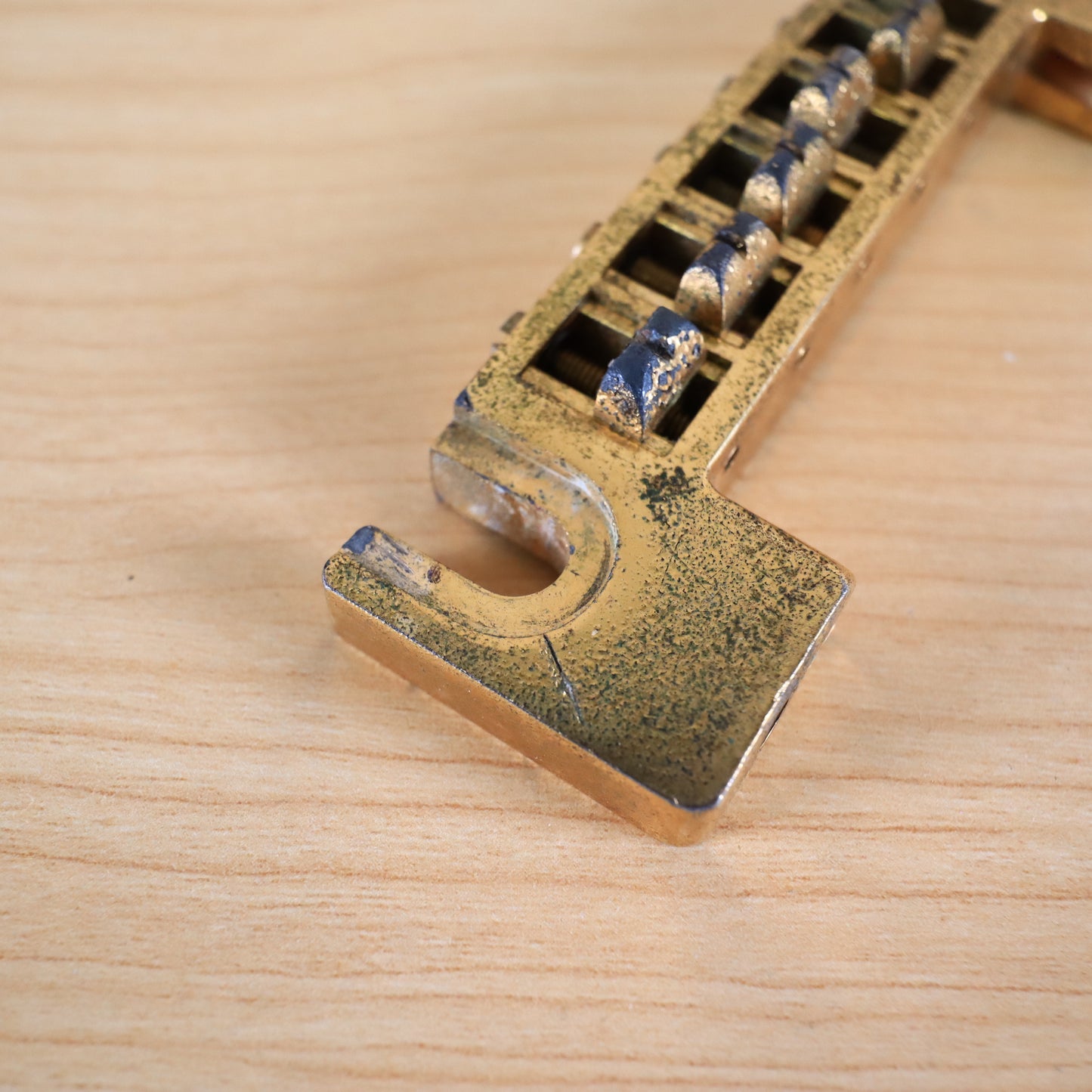 Schaller Wrap Around Saddle Gold Germany 456