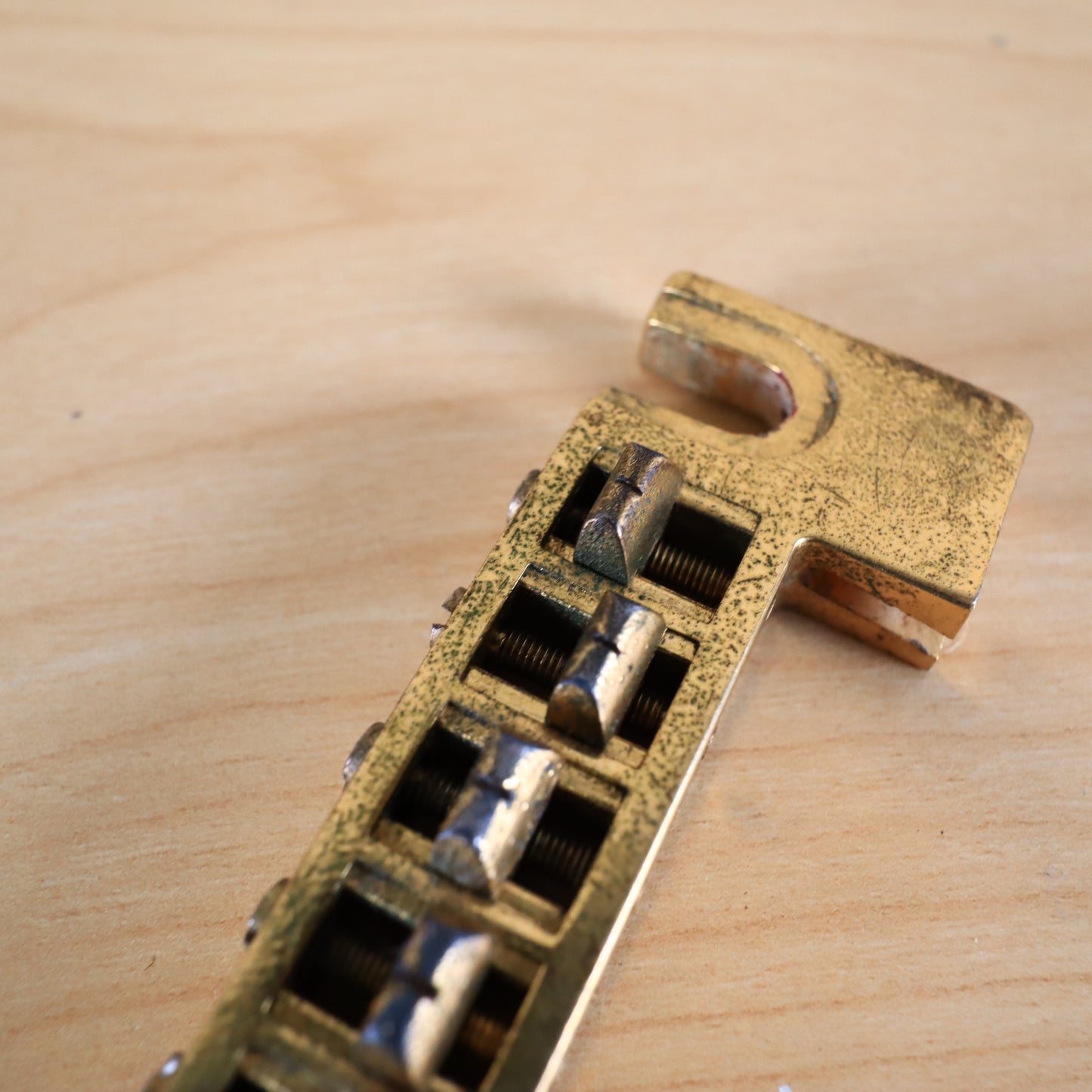 Schaller Wrap Around Saddle Gold Germany 456