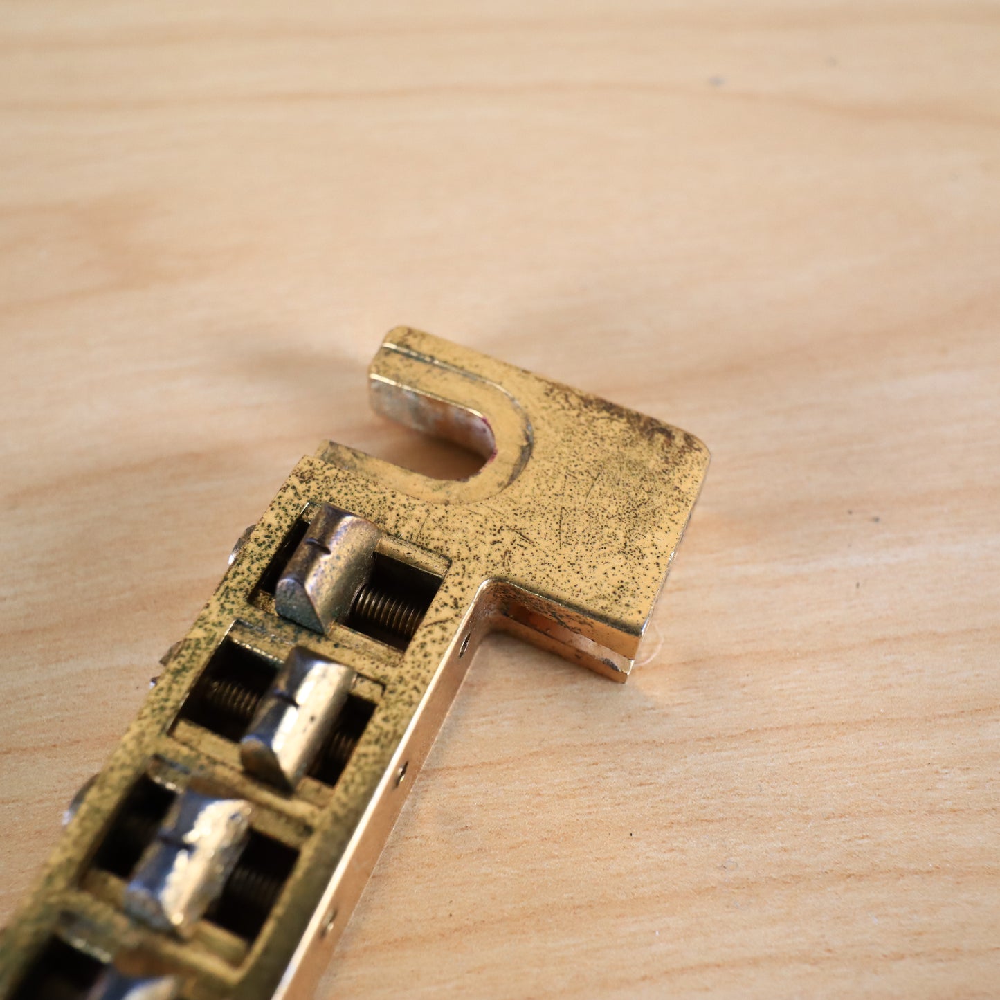 Schaller Wrap Around Saddle Gold Germany 456