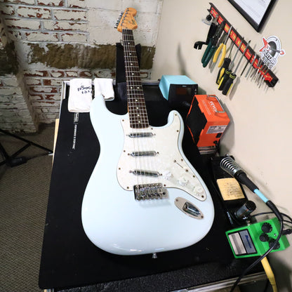 Squier Vintage Modified Surf Stratocaster Sonic Blue Rosewood Guitar Lipstick