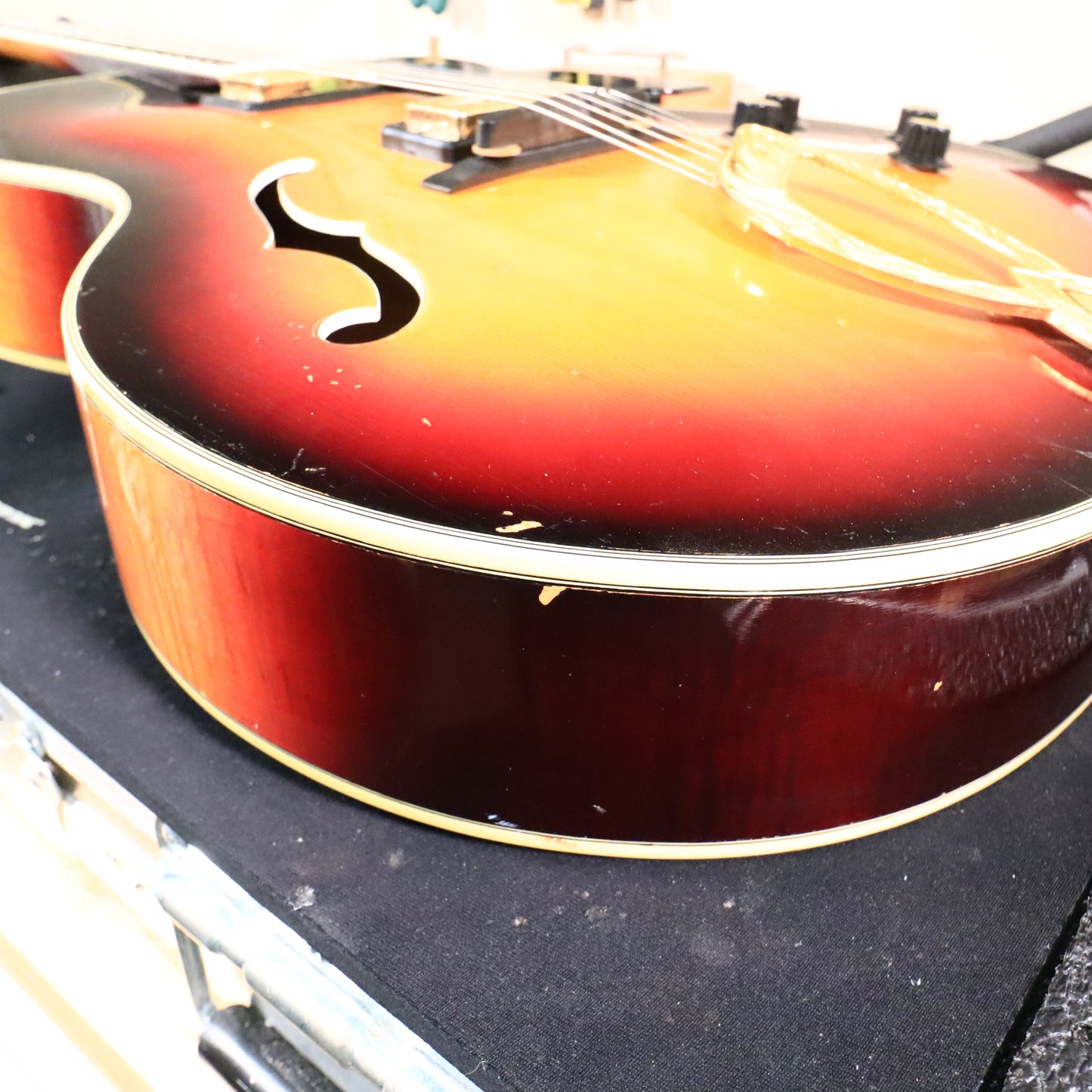 1969 Guild X-175 Manhattan Sunburst Vintage Electric Guitar