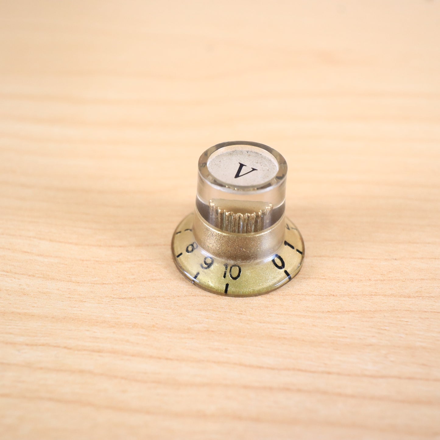 1960's Univox Teisco Guyatone Conrad - Single Gold Volume Guitar Knob