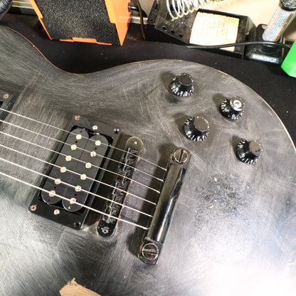 Gibson Les Paul Gothic Satin Black 2000 Electric Guitar