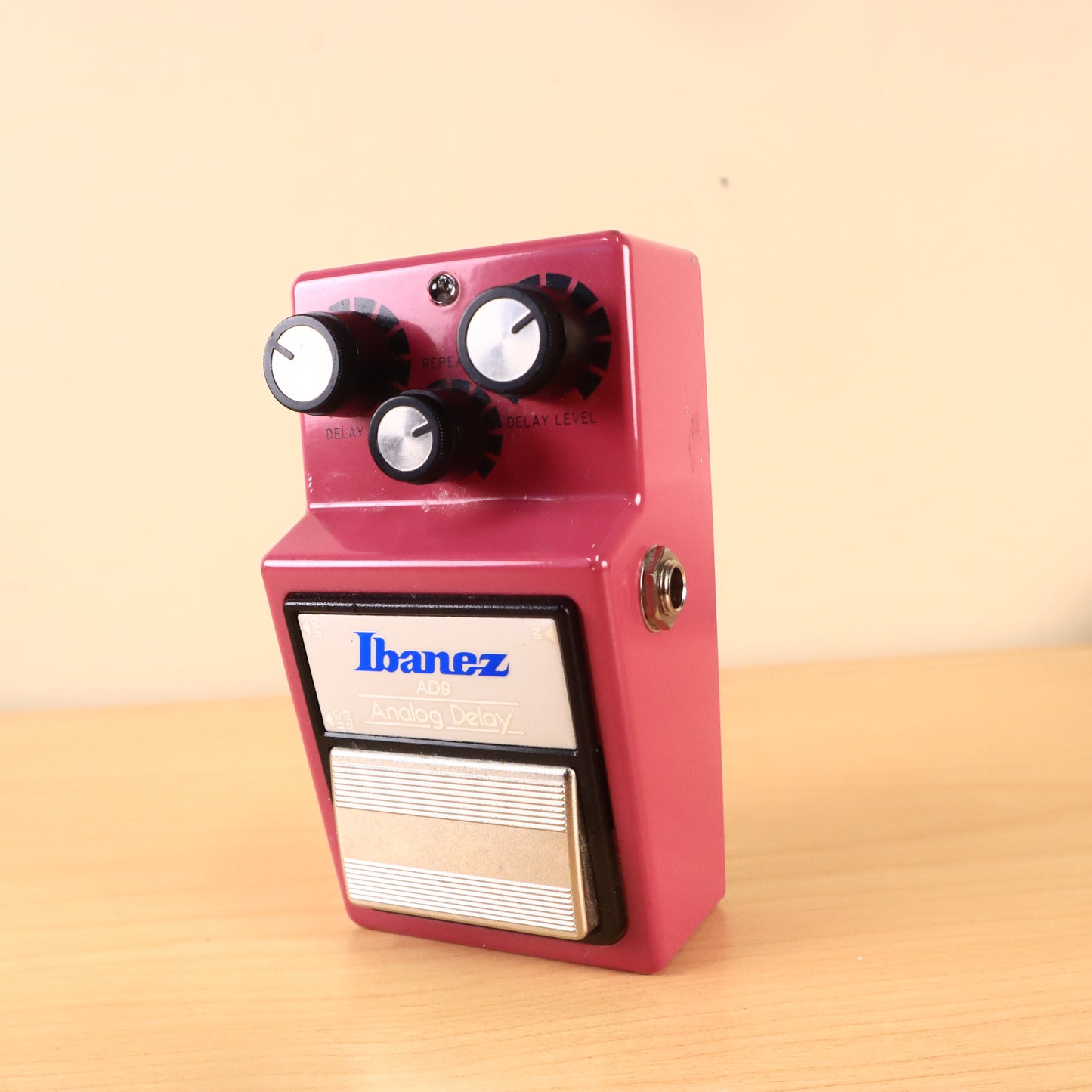 Vintage Ibanez AD-9 Analog Delay Electric Guitar Effects Pedal *Made In Japan*