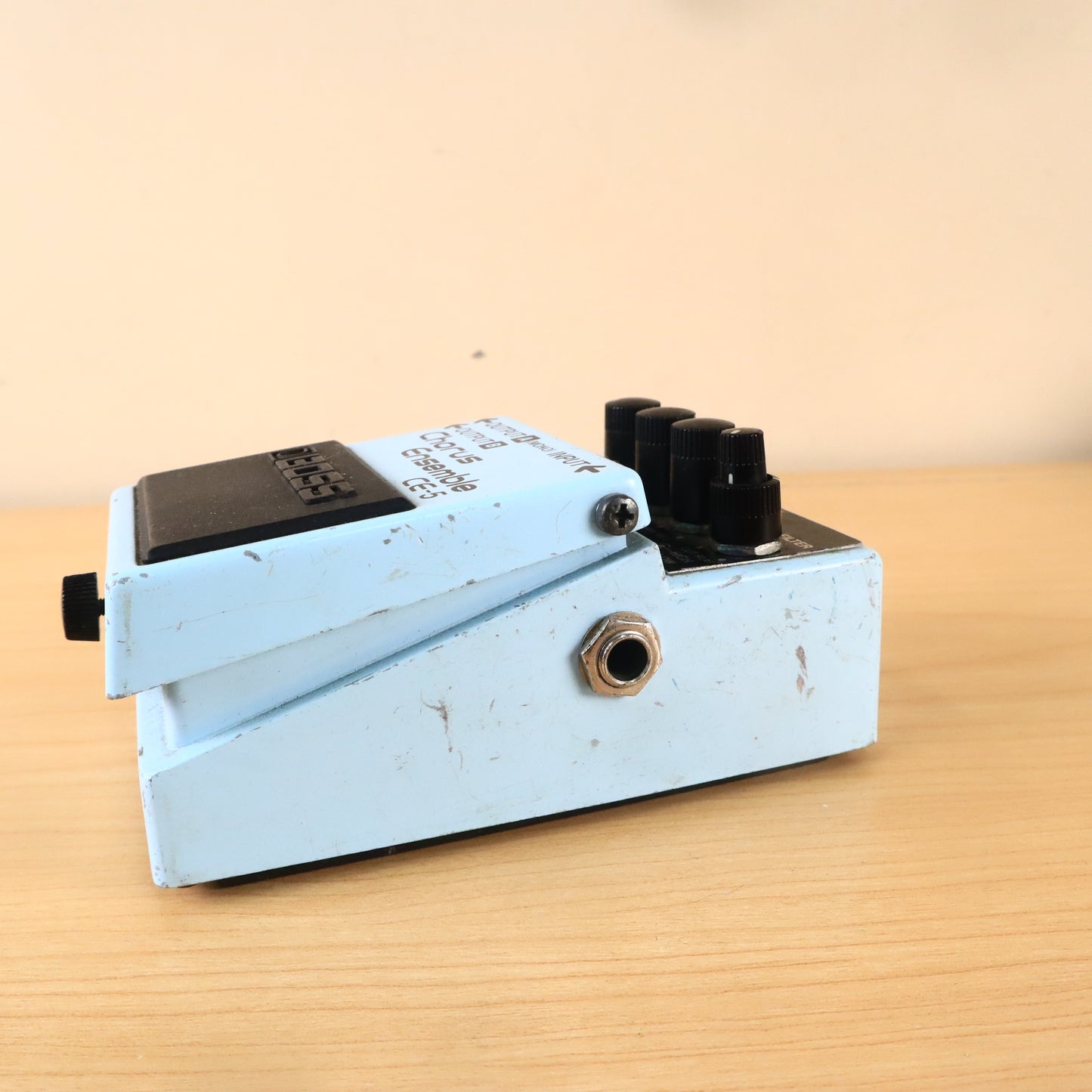 Boss CE-5 Chorus Ensemble Stereo Pedal