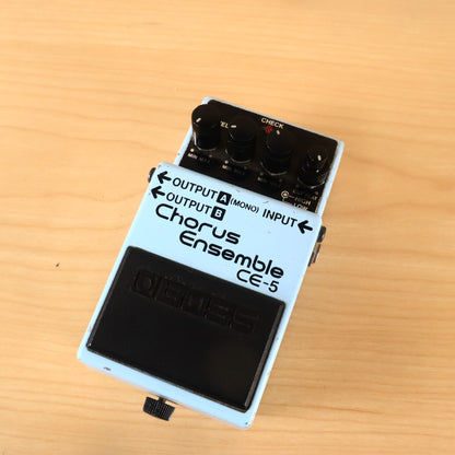 Boss CE-5 Chorus Ensemble Stereo Pedal