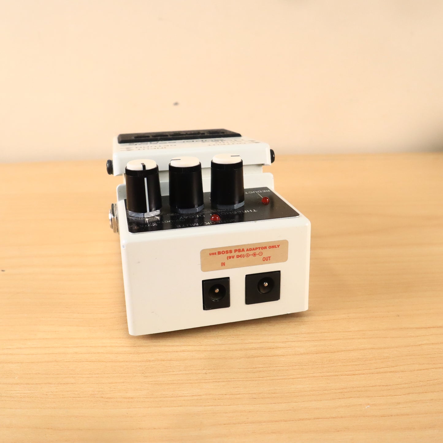 Boss NS-2 Noise Suppressor Guitar Effect Pedal Test Completed