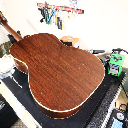 1963 Gibson LG-1 Acoustic Vintage Guitar