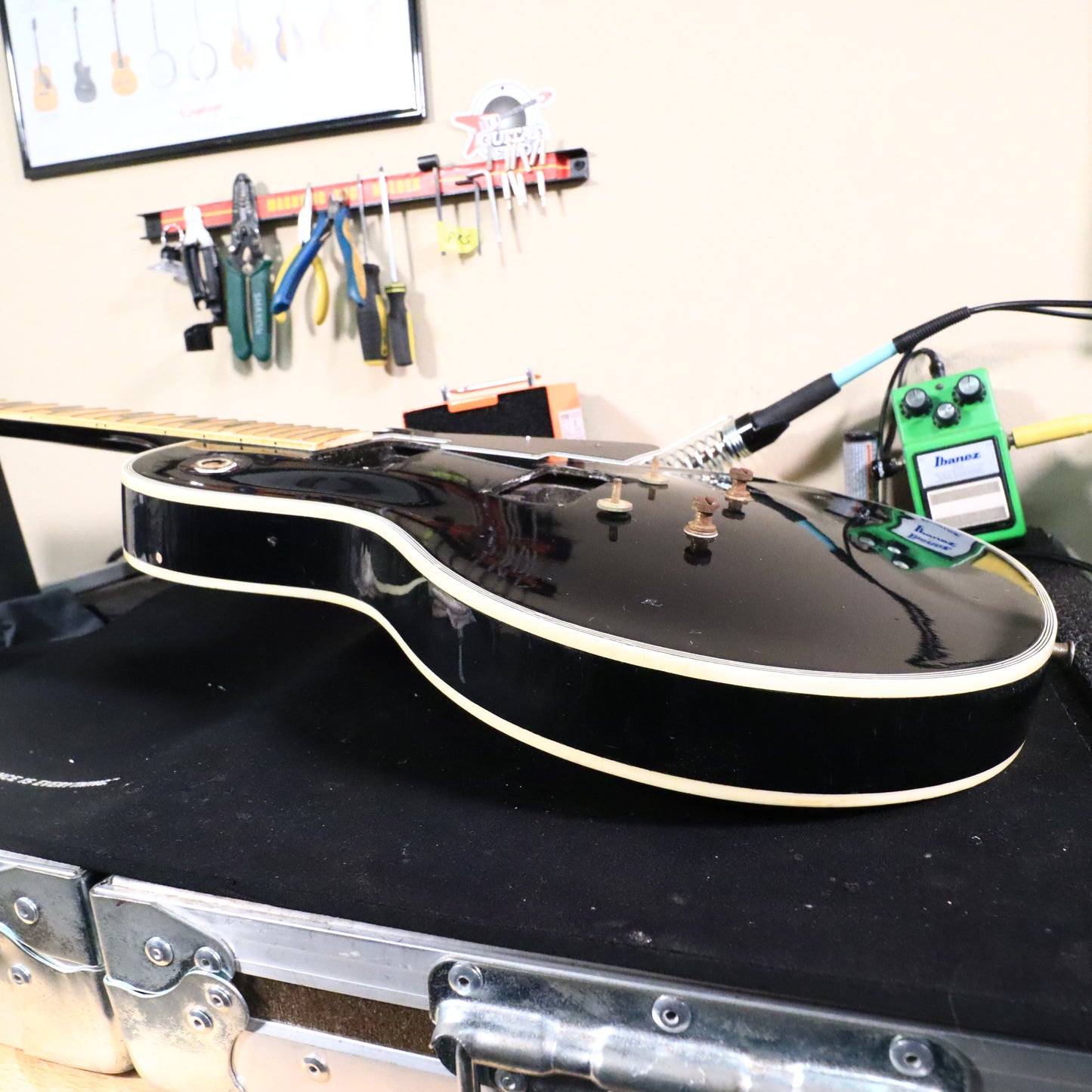Westminster LP Lawsuit Husk MIJ Japan Body Paul Electric Guitar