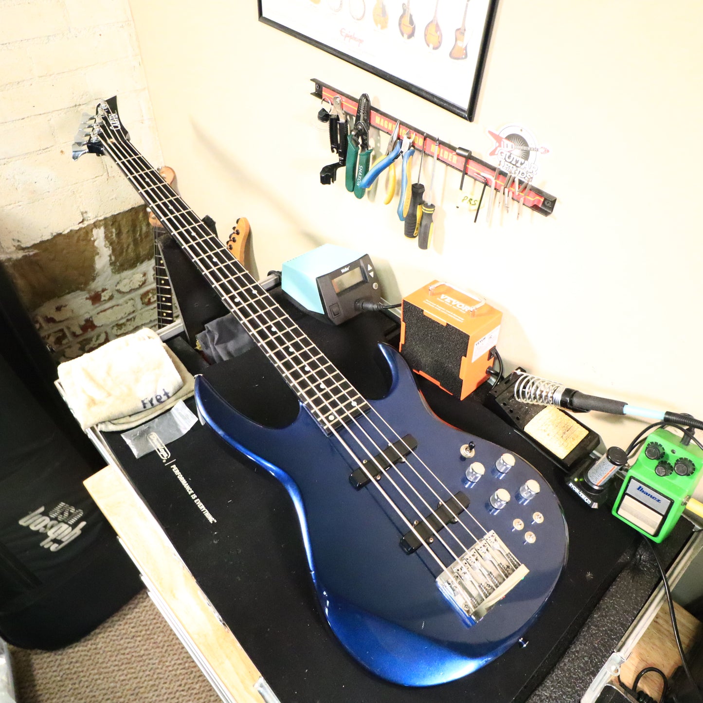 1991 Carvin LB75 5-String Metallic Blue Electric Bass Neck Thru