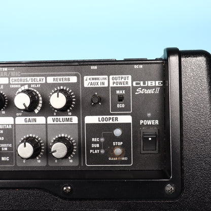 Roland (BOSS) Cube Street II Battery-Powered Stereo Amplifier
