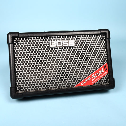 Roland (BOSS) Cube Street II Battery-Powered Stereo Amplifier